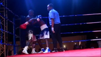 Michael Pappoe vs. Moses Dodzi 021.jpg