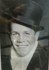 File:Midget Smith.JPG