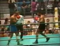 File:Mike Tyson vs. William Hosea.03.jpg
