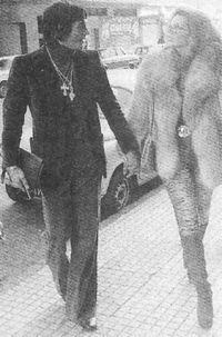 File:Monzon-SusanaGimenez-1970.jpg