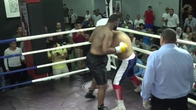 Mourad Omar vs. Ayman Farouk Abbas 039.jpg