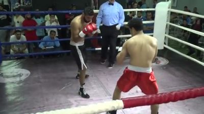 Nabil Zaks vs. Omar Kamel 020.jpg