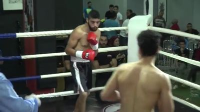Nabil Zaks vs. Omar Kamel 049.jpg