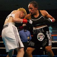 File:Nanako Kikuchi vs. Carina Moreno.jpg