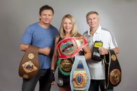 File:Natalia Smirnova with managers.jpg