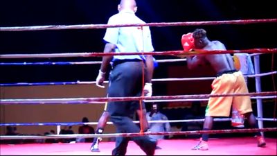 Nathanael Nukpe vs. Peter Musah 008.jpg