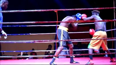 Nathanael Nukpe vs. Peter Musah 009.jpg