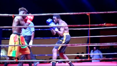 Nathanael Nukpe vs. Peter Musah 016.jpg