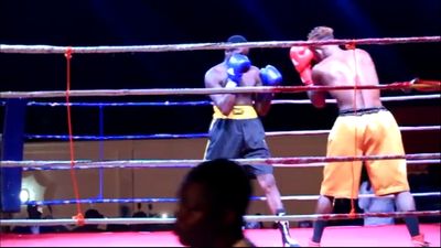 Nathanael Nukpe vs. Peter Musah 025.jpg