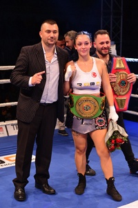 File:New Champion.jpeg