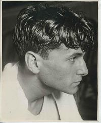 File:NewsboyBrown.JPG