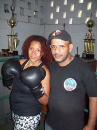 File:Ney VS Rose Boxe.jpg