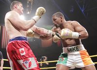 File:PRIZEFIGHTER18-FNL-PEREZ-FIELDS.jpg