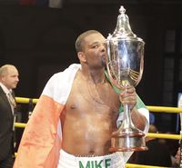 File:PRIZEFIGHTER18-FNL-PEREZ 2.jpg