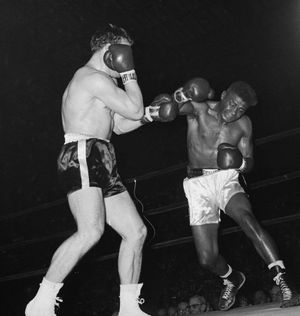 Patterson-London-l1600.jpg