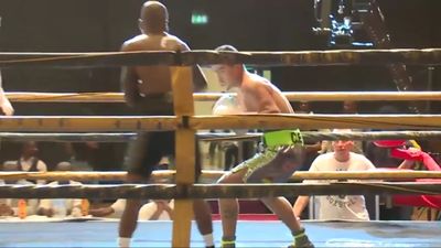 Paul Valenzuela Jr vs. Aaron Coley 002.jpg