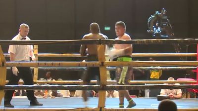 Paul Valenzuela Jr vs. Aaron Coley 013.jpg