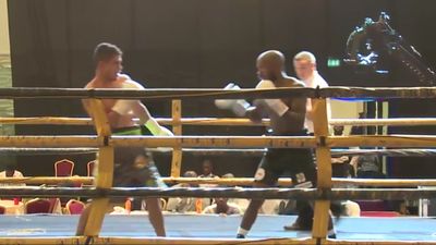 Paul Valenzuela Jr vs. Aaron Coley 017.jpg