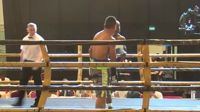 Paul Valenzuela Jr vs. Aaron Coley 019.jpg