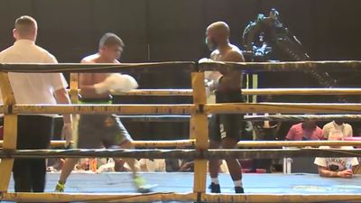 Paul Valenzuela Jr vs. Aaron Coley 028.jpg