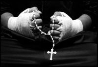 File:Praying before a fight.jpg