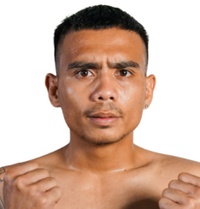 File:RUSTAM MANGIHUT SORI TUA-PHOTO.JPG
