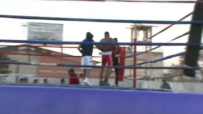 Ramon Averanga vs. Yery Mendez Cholima 004.jpg
