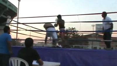 Ramon Averanga vs. Yery Mendez Cholima 010.jpg
