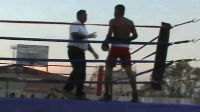 Ramon Averanga vs. Yery Mendez Cholima 031.jpg