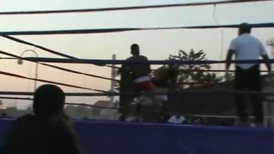 Ramon Averanga vs. Yery Mendez Cholima 041.jpg