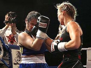 Ramona Kuehne vs. Dorota Kosatka.jpg