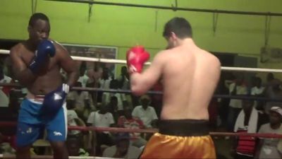 Rasul Dibirov vs. Kwesi Tutu 018.jpg