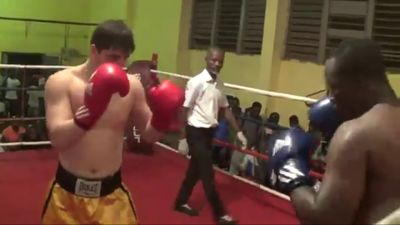 Rasul Dibirov vs. Kwesi Tutu 028.jpg