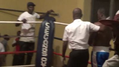 Rasul Dibirov vs. Kwesi Tutu 054.jpg