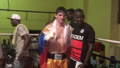 Rasul Dibirov vs. Kwesi Tutu 056.jpg