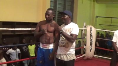 Rasul Dibirov vs. Kwesi Tutu 057.jpg
