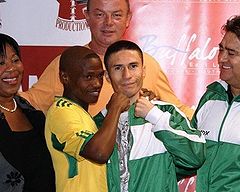Raul Garcia vs. Nkosinathi Joyi.jpg
