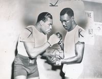 File:Ray Barnes-Chuck Hunter.JPG