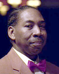File:Referee Jeff Hinds - Reading Berkshire England.jpeg