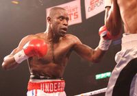 File:Renan St-Juste vs. Marcus Upshaw.01.jpg