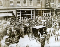 File:Reno Crowd.jpg