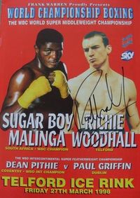 File:Richie Woodhall vs. Thulani Malinga.jpg