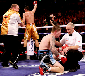 Ricky Hatton vs. Vyacheslav Senchenko.PNG