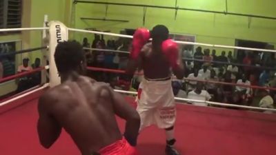 Riliwan Lawal vs. Hope Mawuli 023.jpg