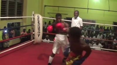 Riliwan Lawal vs. Hope Mawuli 024.jpg