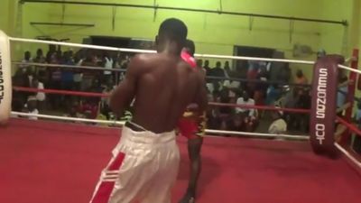 Riliwan Lawal vs. Hope Mawuli 027.jpg