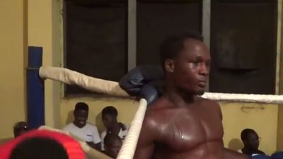 Riliwan Lawal vs. Hope Mawuli 036.jpg