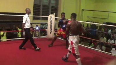 Riliwan Lawal vs. Hope Mawuli 070.jpg