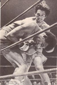 File:Roberto Duran vs Monroe Brooks..jpg
