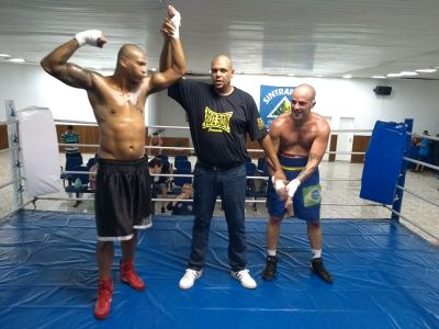 Robson Bambu vs. Carlos Roberto Moraes Gomes (50).jpg